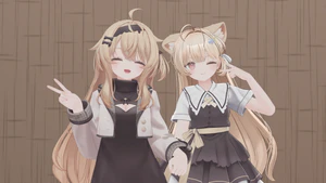 2只Eku猫猫在台北纯K（装修中）合影 05.png