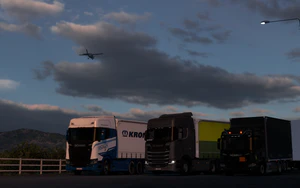 斯堪尼亚们停靠在波尚厄尔峡湾的停车点 (3).png