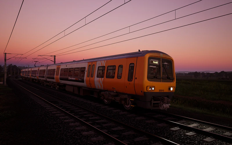 文件:Class 323电力动车组等待信号灯.jpg