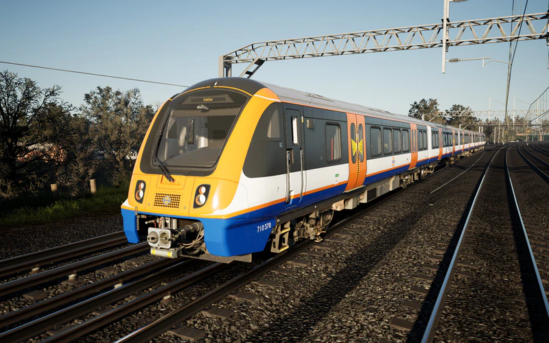 文件:Class 710 行驶中.jpg