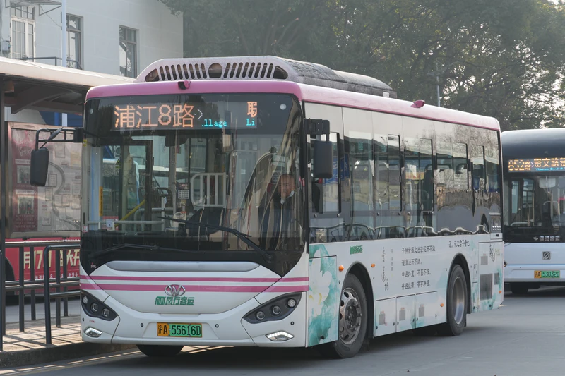 文件:SXC6860GBEV（象牌）闵行客运.jpg