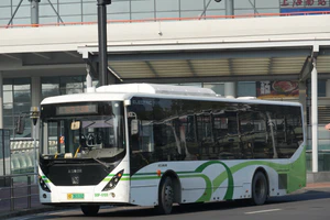 S0P-0159 申沃（四公司）SWB6108BEV32 纯电动 上海南站（南广场）→蓝村路南泉路等待发车.jpg