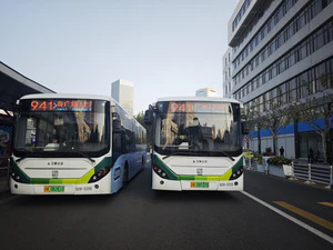 S2W-0298&S2W-0299(4) 申沃 SWB6128BEV22.jpg