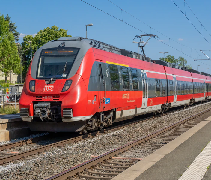 文件:Altendorf-Buttenheim Bahnhof S-Bahn-20230625-RM-161245.jpg