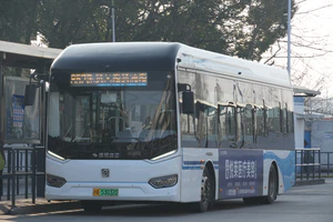 SWB6109EV14G（iEV10）申沃 奉贤客运 852路.jpg