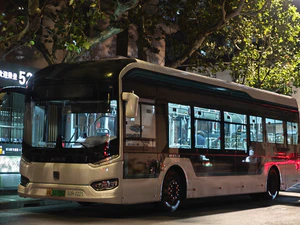 S0R-0225 申沃 SWB6109BEV36 (iEV10).jpg