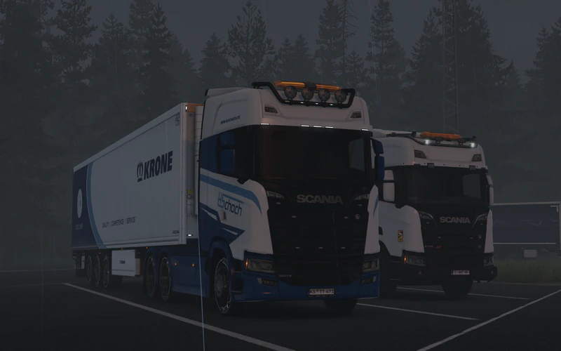 文件:在E4高速服务区（林雪平和南泰利耶之间）休息的斯堪尼亚 (2).png