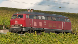 DB 215 086 near Hattenheim 20141011 1.jpg