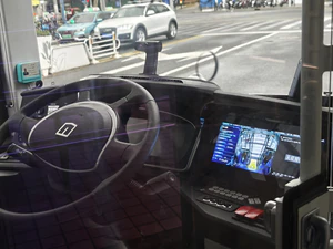 D9A 吉利远程（巴士二公司） DNC6901BEVG11（C9E）驾驶室.jpg