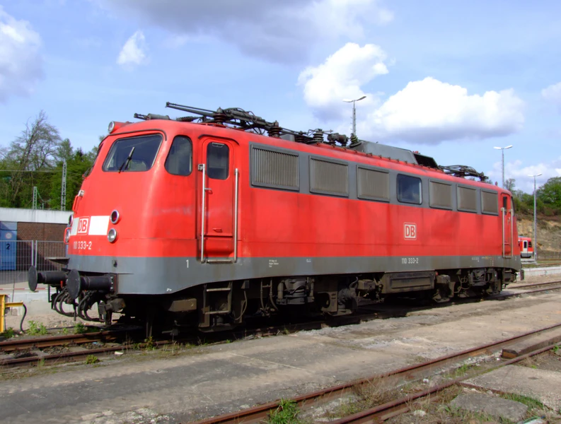 文件:DB BR 110 333-2 RE 4092 p3.JPG