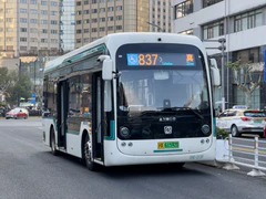 12月13日 申沃 SWB6910EV01G (iEV9)