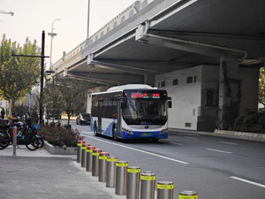 V0E-114 宇通 ZK6105BEVG29(E10).jpg