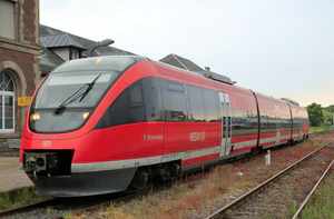 J31 823 Bf Lauterburg, 643 011.jpg