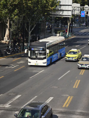 S2Y-0219 申沃 SWB6129BEV38(iEV12).jpg