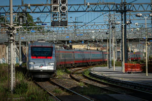 ETR.485 38到达Pisa Centrale.jpg