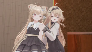 2只Eku猫猫在台北纯K（装修中）合影 02.png