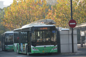 L2C-008 申龙（奉贤巴士集团） SLK6129UBEVN1 上奉专线 纯电动 上海南站（南广场）→南桥汽车站.jpg